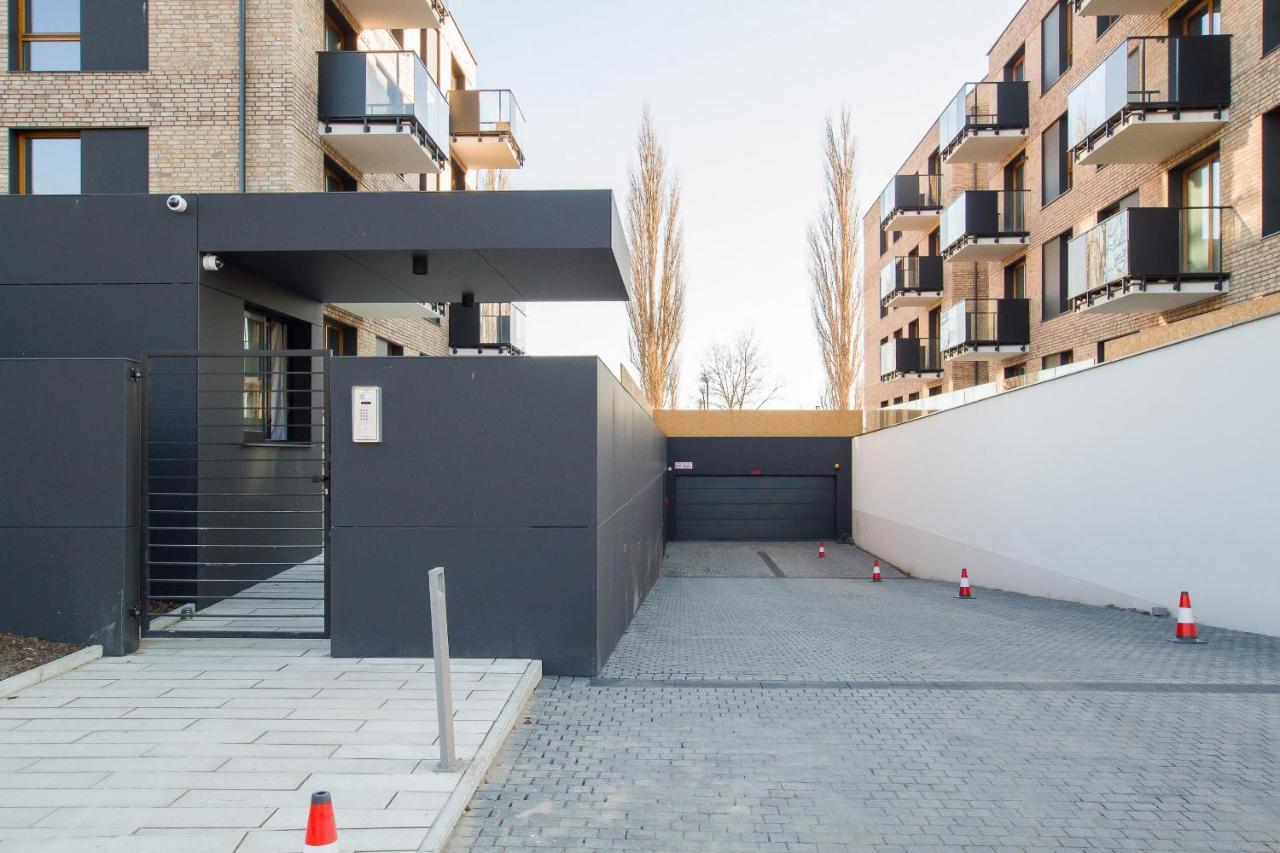 Apartment Front Park Sadowa With Parking By Noclegi Renters غدانسك المظهر الخارجي الصورة